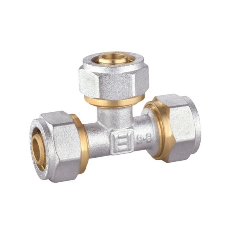 Skrutkovací t-kus 3x16 - fix