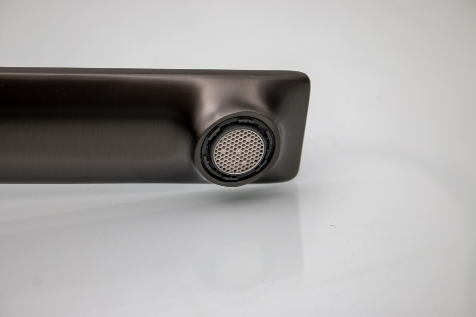 Vysoká umývadlová batéria FLAT GRAY